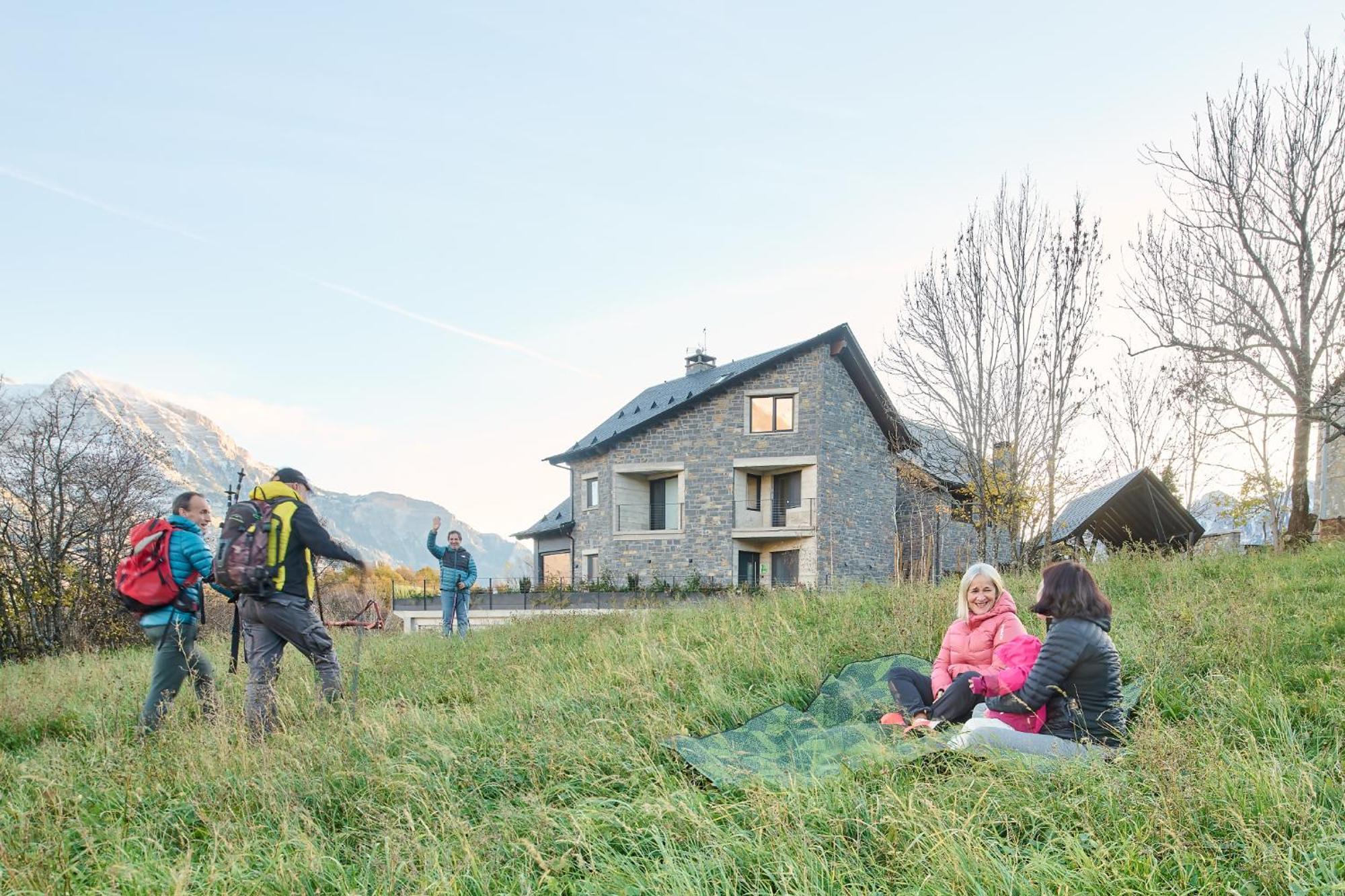 Casa De La Paz En El Valle De Tena Sandiniés Kültér fotó